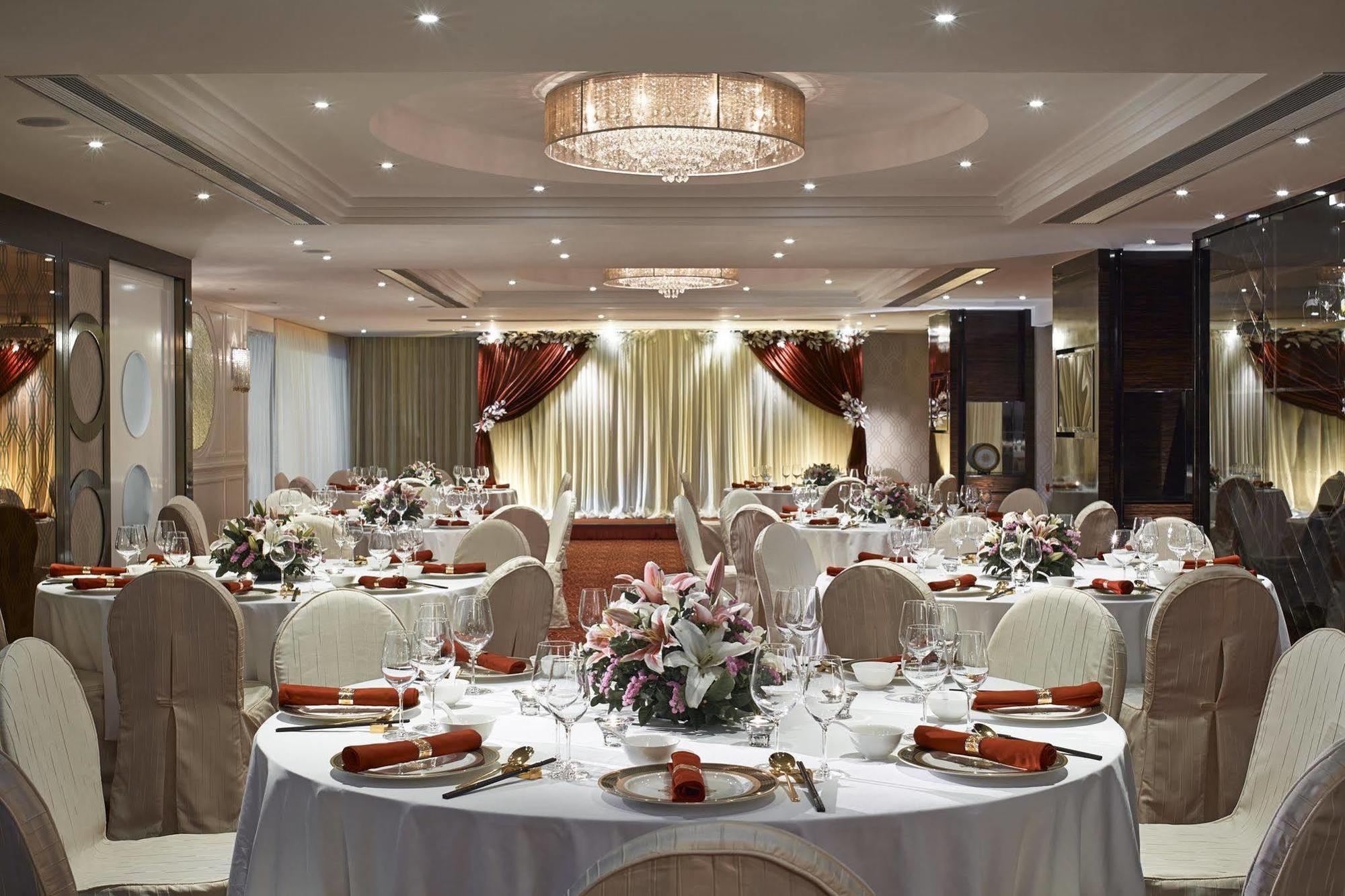Dorsett Kwun Tong, Hong Kong Hotel Ngoại thất bức ảnh